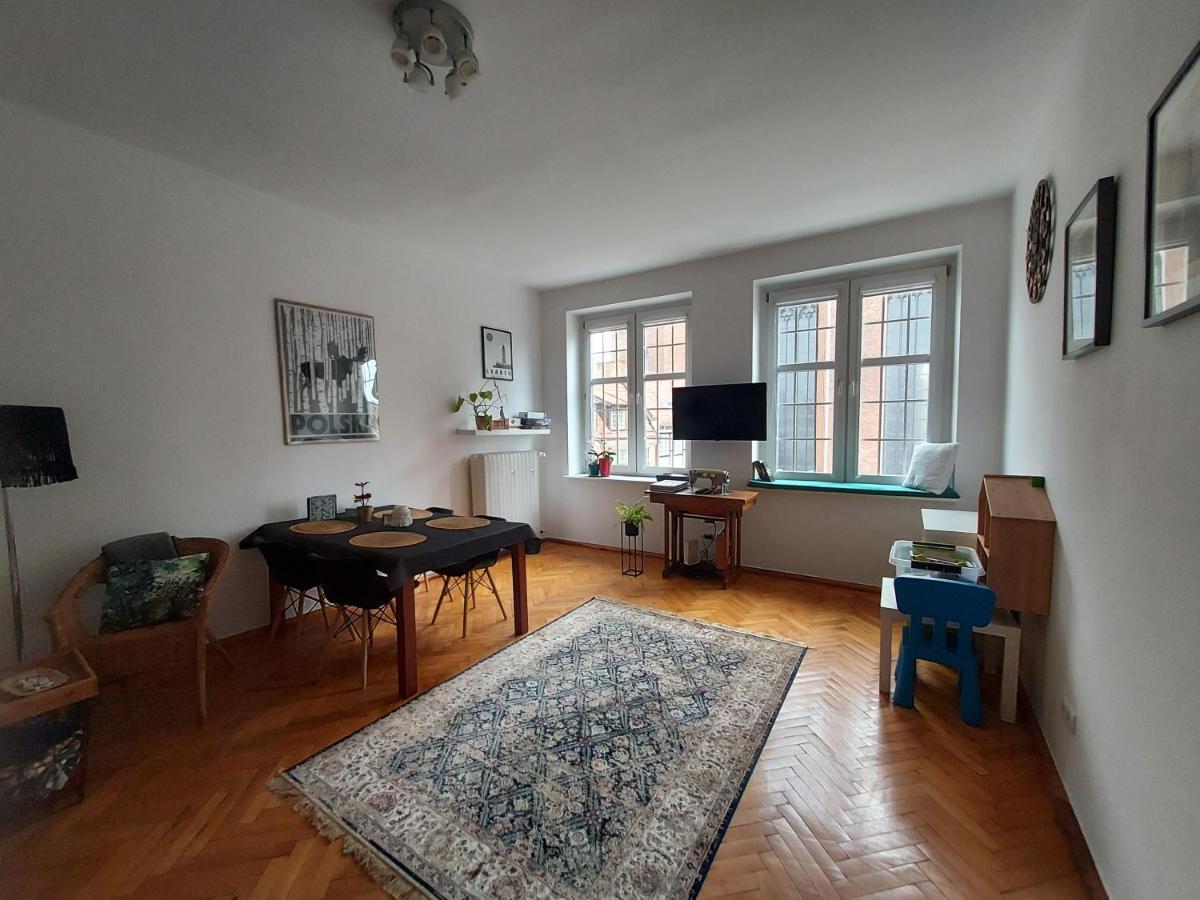 Apartment In Old Town - View Of Mariacki Church Gdansk Dış mekan fotoğraf